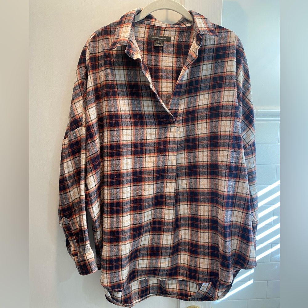 French Connection- Long Sleeve Plaid Flannel dropped shoulder top, Size L